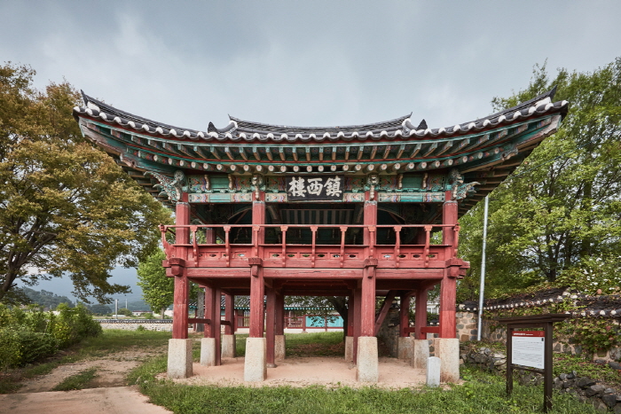 문 이미지