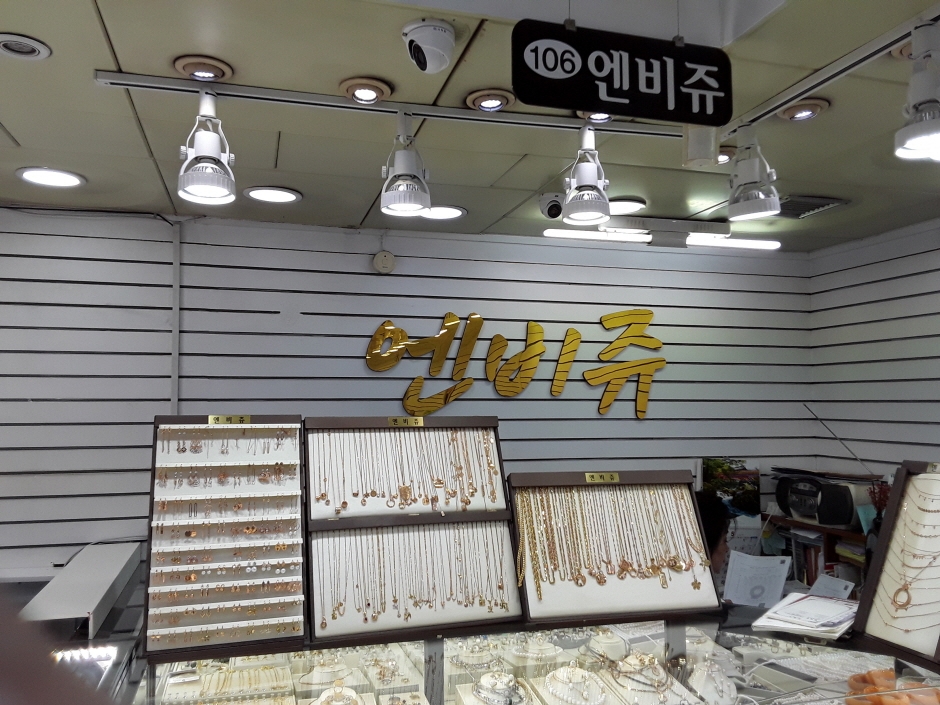 쥬와 이미지