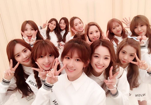 오늘 데뷔한 걸그룹에 숨겨진 비밀 (feat.우주소녀) | 인스티즈