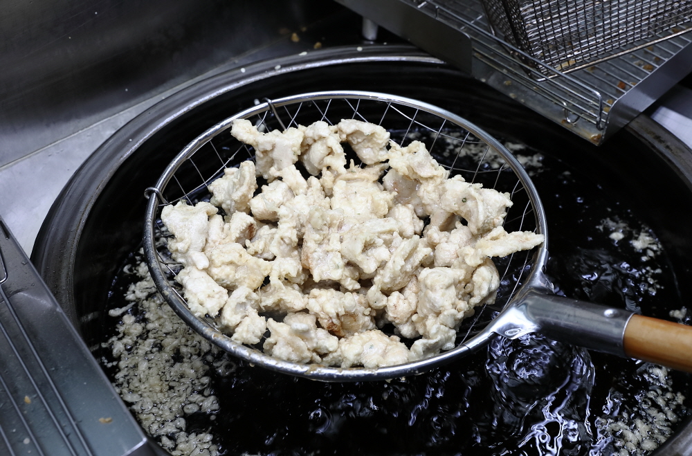 단양흑마늘닭강정 이미지