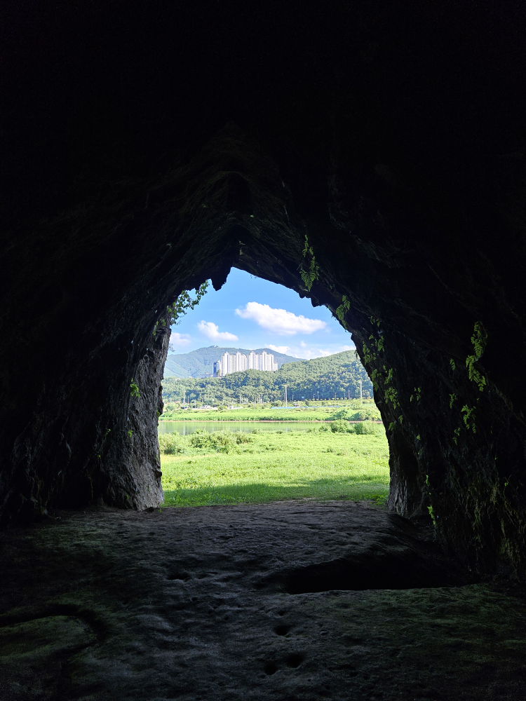 단양 금굴 구석기 유적지 이미지