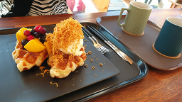 구름위의 산책 이미지