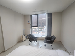 더블리스워케이션호텔 이미지