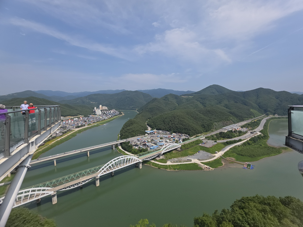 만천하스카이워크 이미지