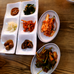 벌꿀식당 이미지