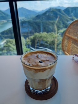 만천하스카이라운지카페 이미지