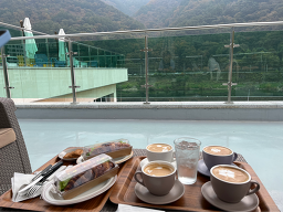 리버페리카페 이미지