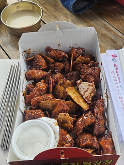 단양흑마늘누룽지닭강정 이미지