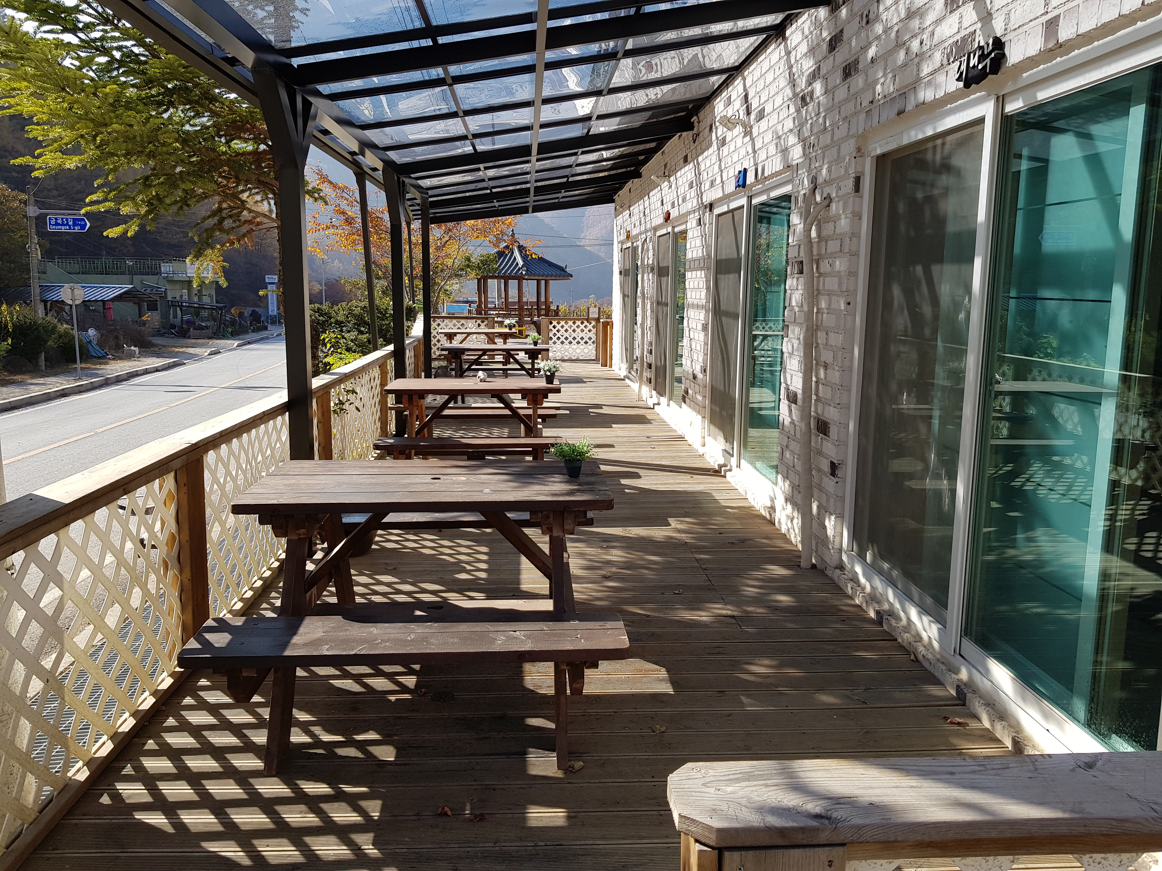 봄여름가을겨울펜션 이미지