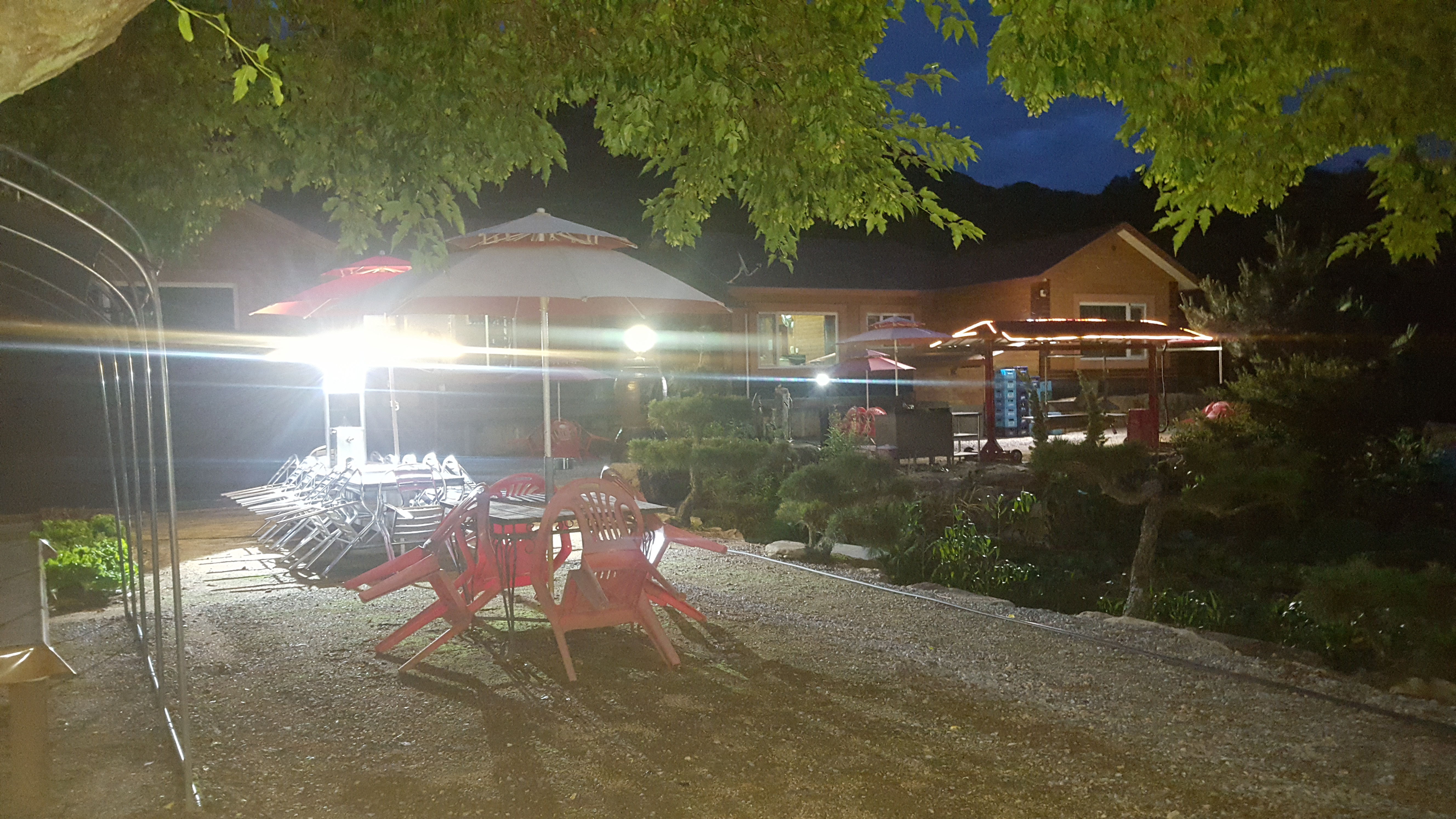 수리봉소남백이펜션