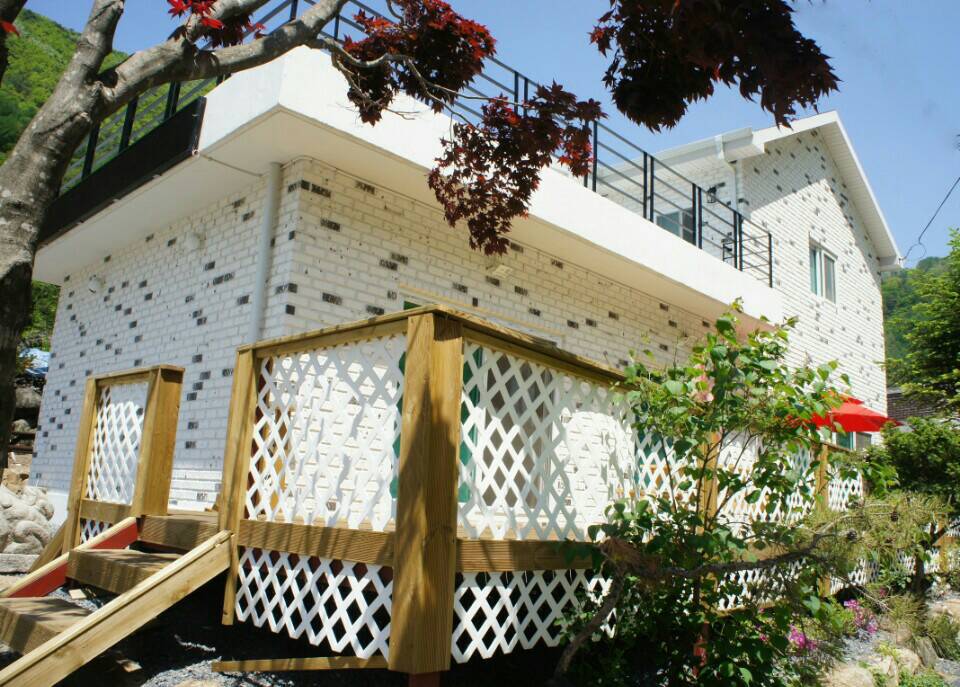 봄여름가을겨울펜션 이미지