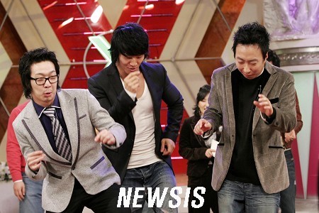 이분정도면 예능인으로써 이룰만한 커리어는 웬만큼 이뤘다고 생각함.jpg | 인스티즈