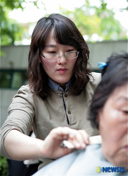 새초롱미용실 이미지