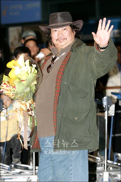 홍금보 이미지