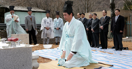 육선생 이미지
