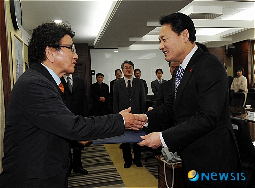 유유건축사사무소 이미지