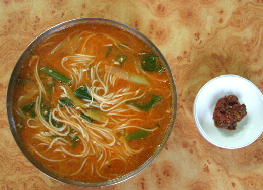 팔도국수 이미지