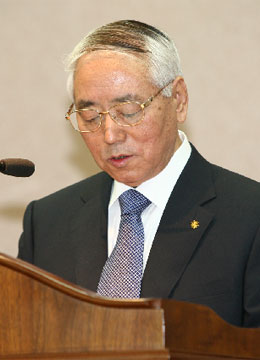 손*룡 이미지