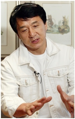 진조명 이미지