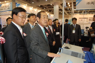 MOBEX 이미지