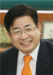 유니월드교역 이미지