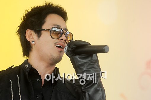 생생노래방 이미지