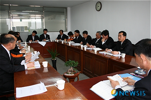 비상구노래연습장 이미지