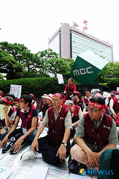 전국보조출연자 노동조합 이미지