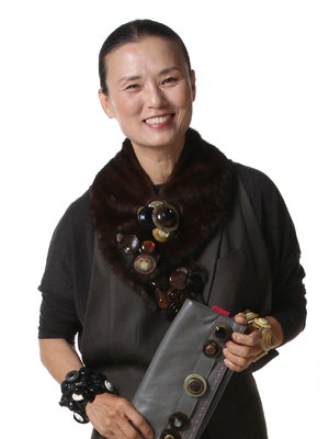 여미다 이미지