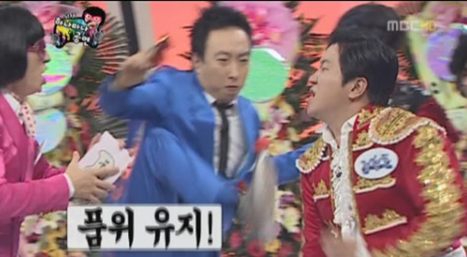 센스3스튜디오 이미지