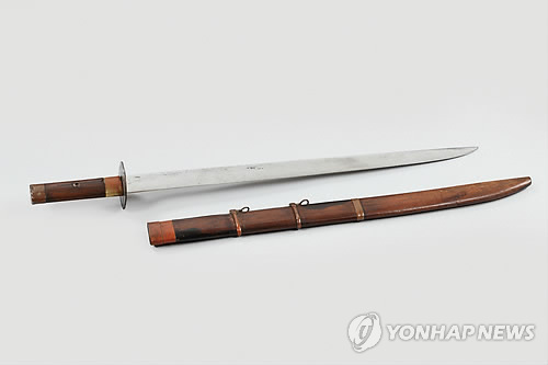 추련 이미지