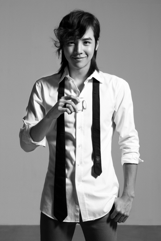 제이와이유컴퍼니 이미지