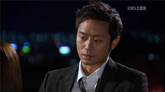 뿌리깊은나무 이미지