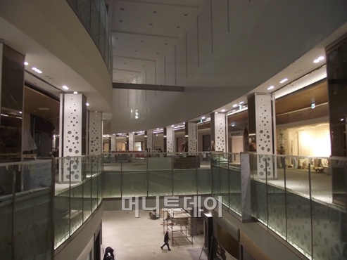 롯데몰 김포공항 이미지