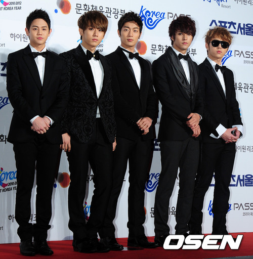 비스트 이미지