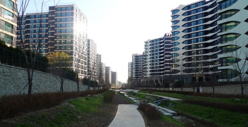 현대산업 이미지