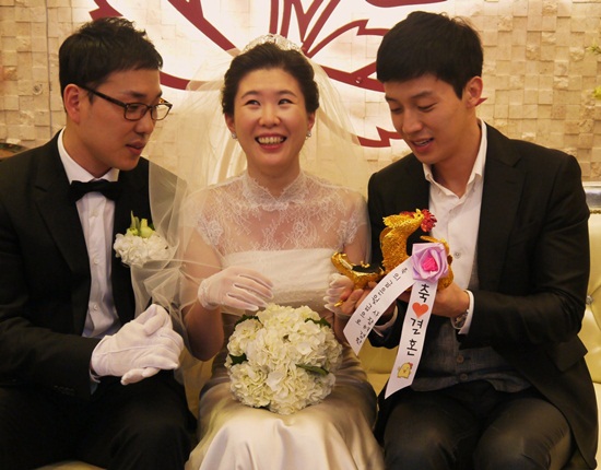 황금닭 이미지