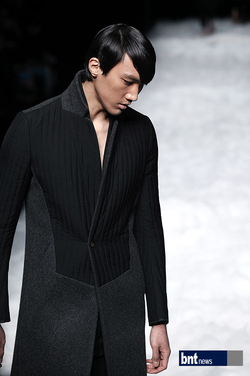 GROUNDWAVE 이미지