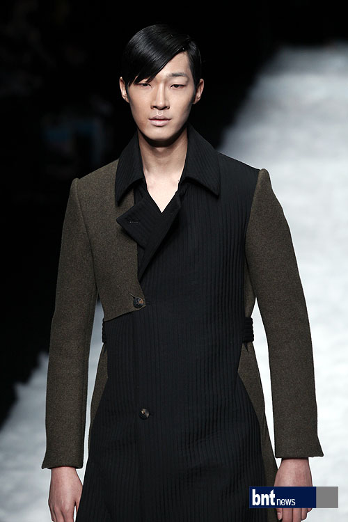 GROUNDWAVE 이미지