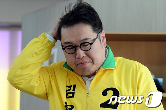 김케이알 이미지