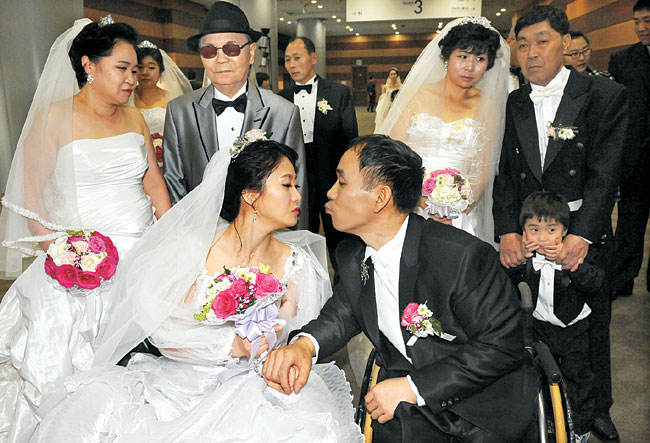 웨딩마치 이미지