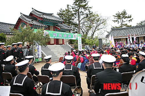 정운 이미지