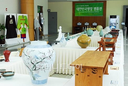 명장인력 이미지