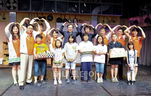 원포원(One for one) 이미지