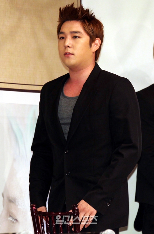 강인 이미지