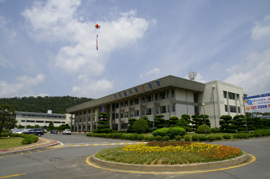 한국폴리텍대학 창원캠퍼스 이미지