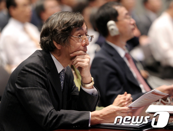 머니아카데미아 이미지