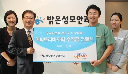 성모안과 이미지