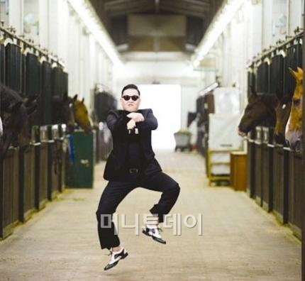 디아이월드 이미지