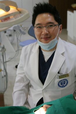 우리더블유치과 이미지